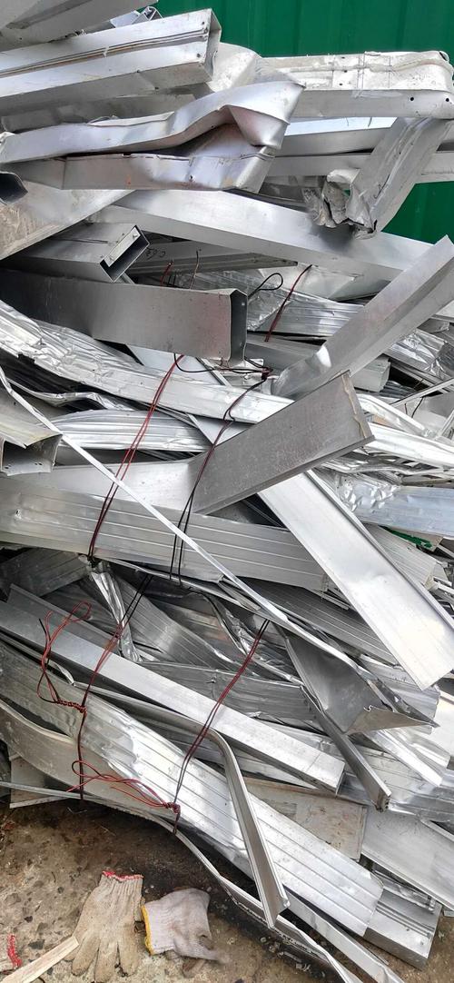 深圳市辉顺再生资源 产品展厅 >惠州回收废铝,铝渣,铝屑,铝线
